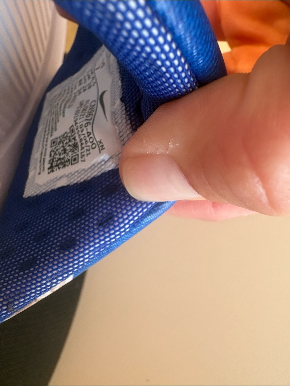 Nike Slides (fit women’s 8 perfectly) - Picture 6 of 7